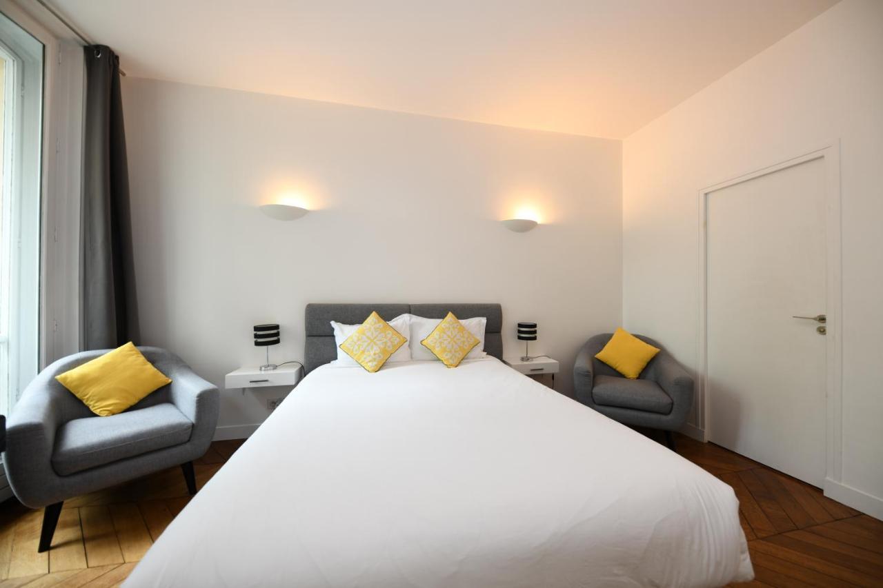 Square Bed & Breakfast Parigi