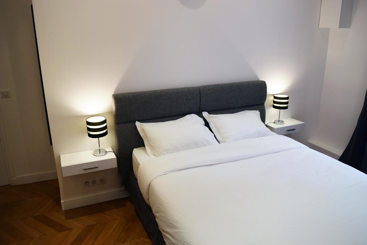 Square Bed & Breakfast Parigi