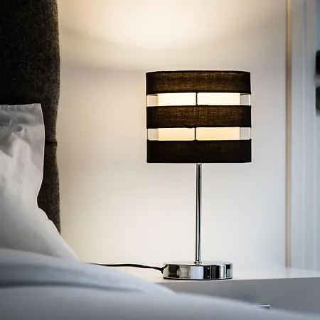 Square 4* Parigi