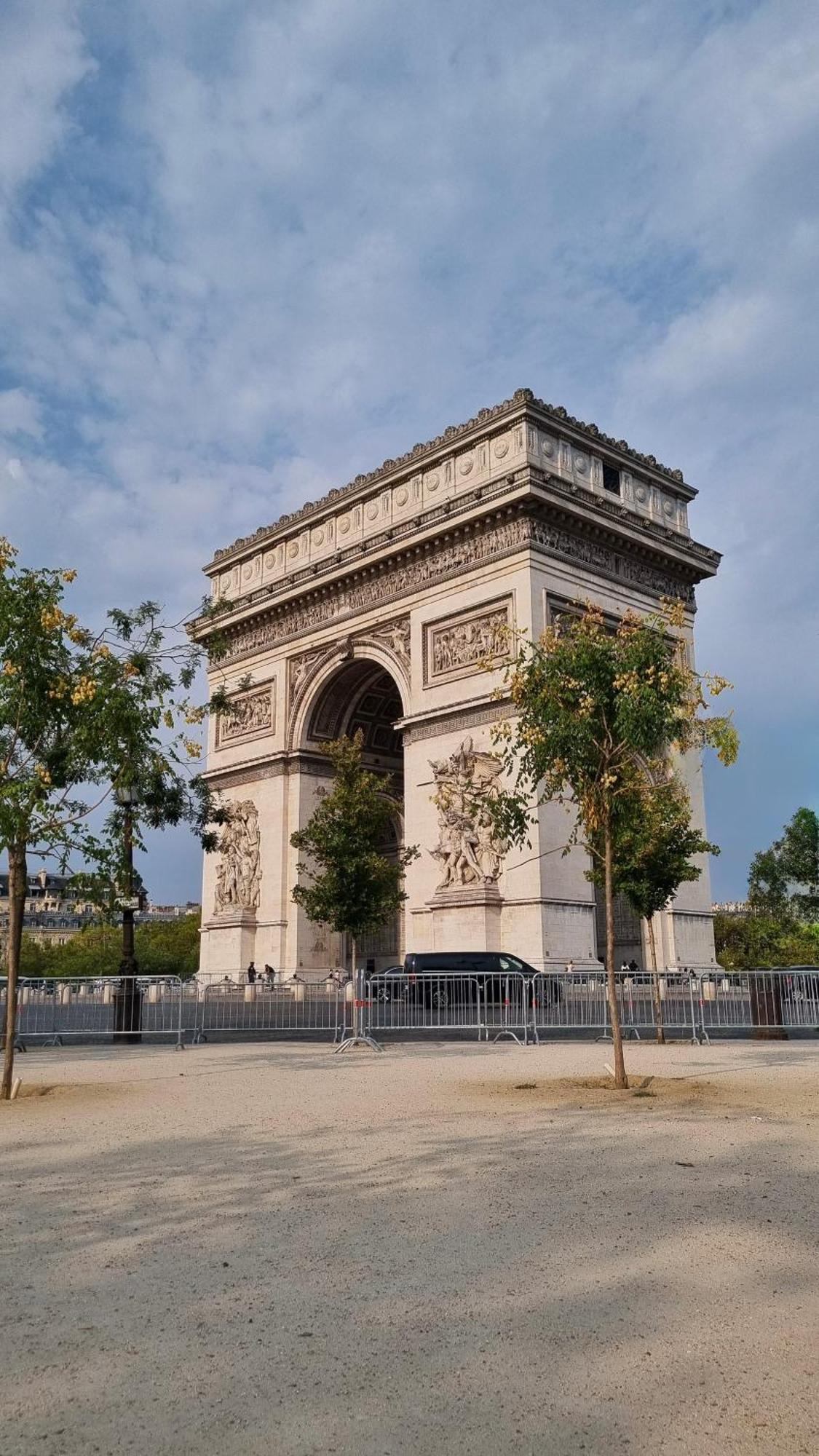 Square Bed & Breakfast 4*