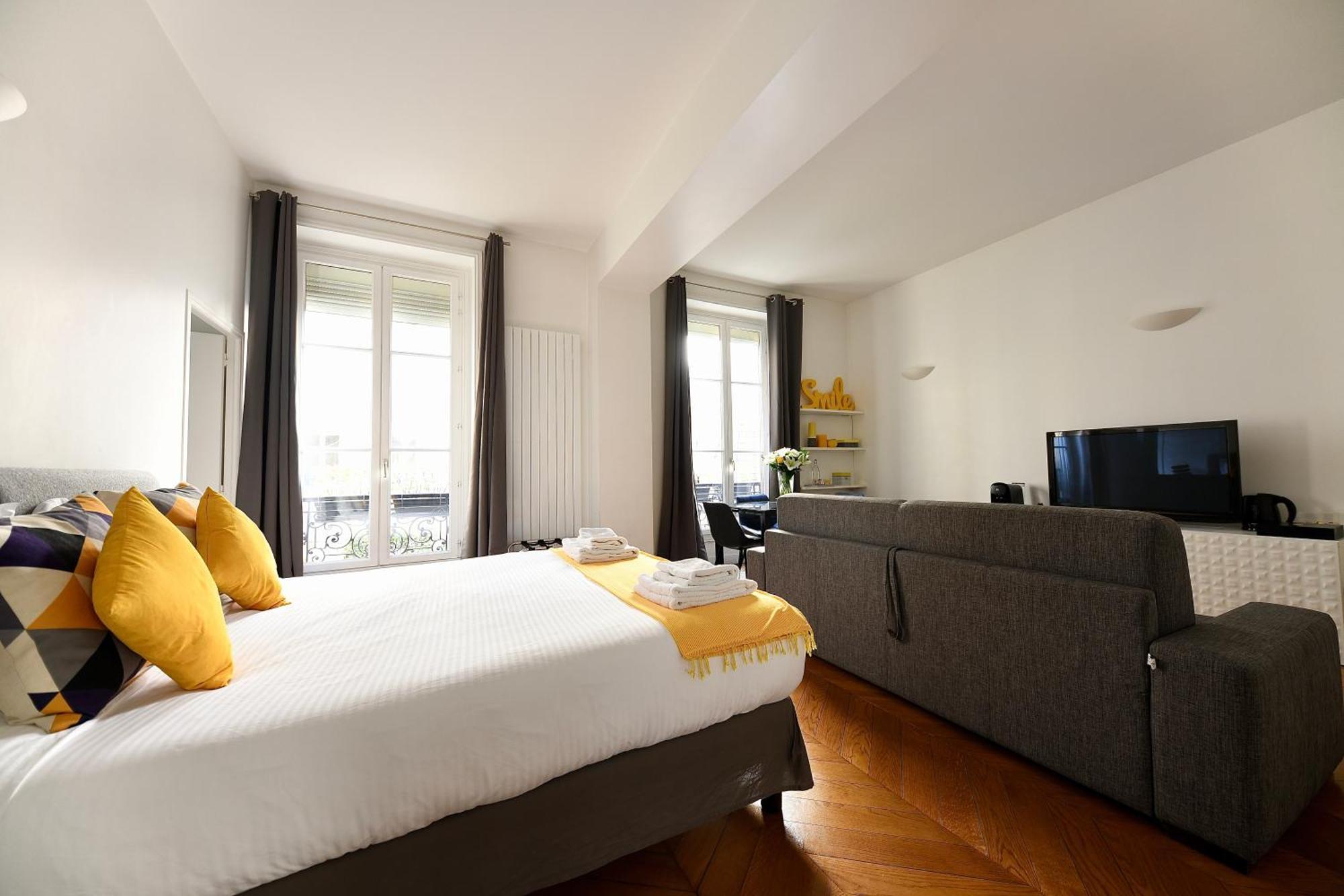 Square Bed & Breakfast Paris