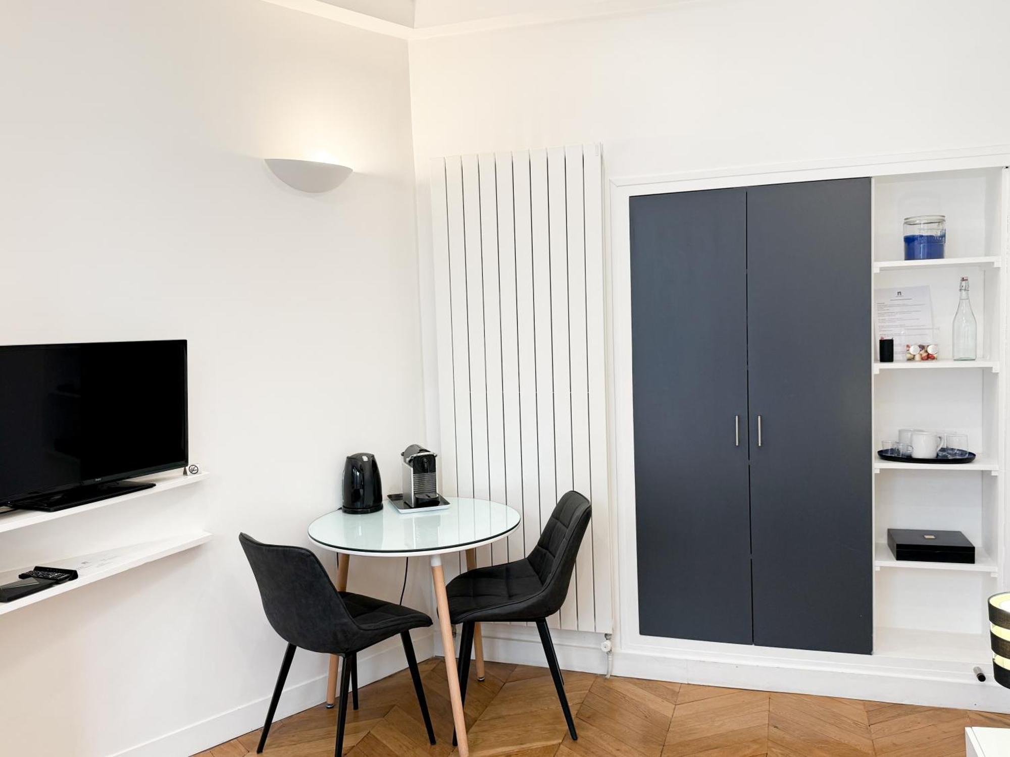 Square Bed & Breakfast 4*