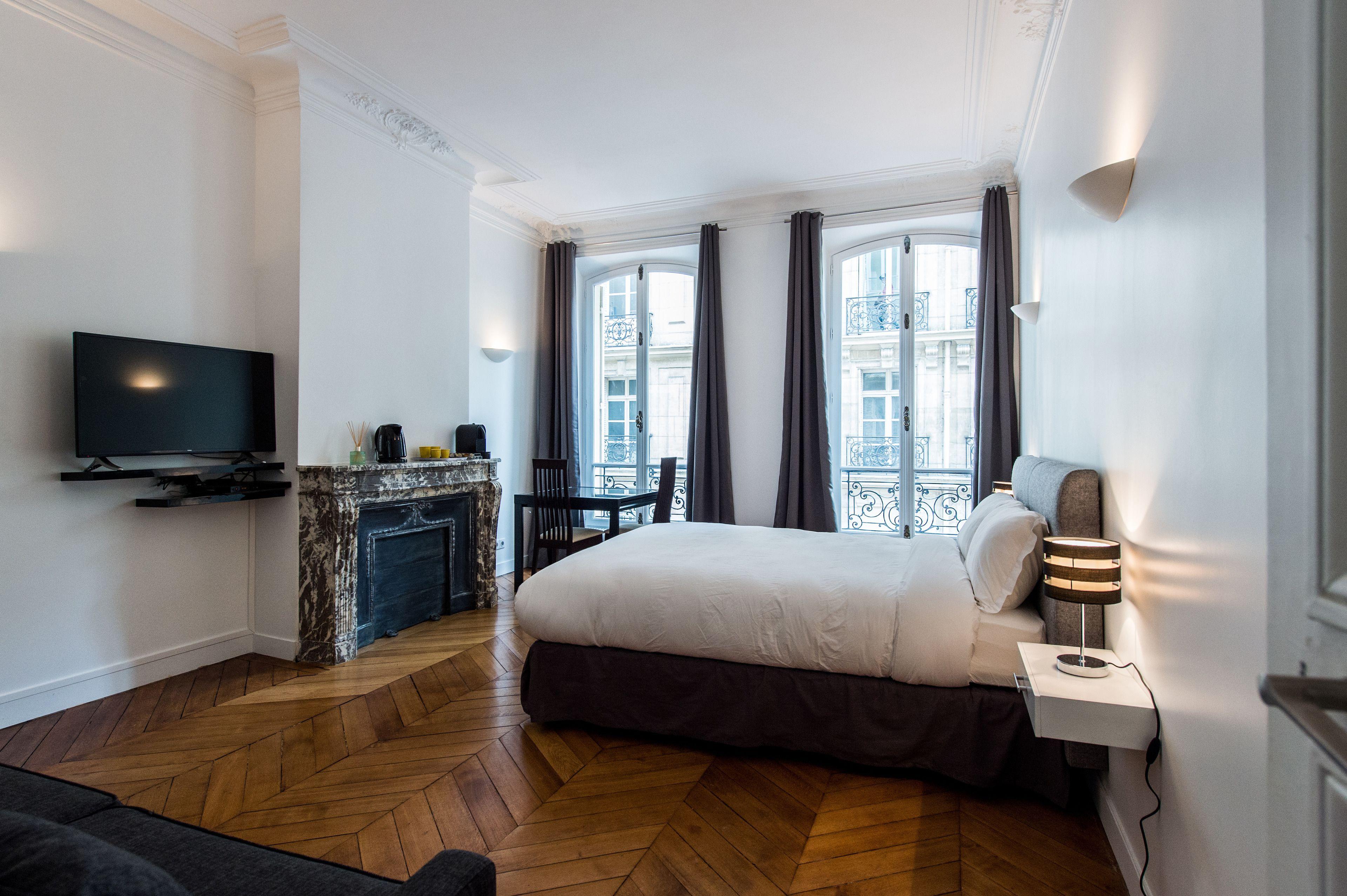 Square 4* Paris