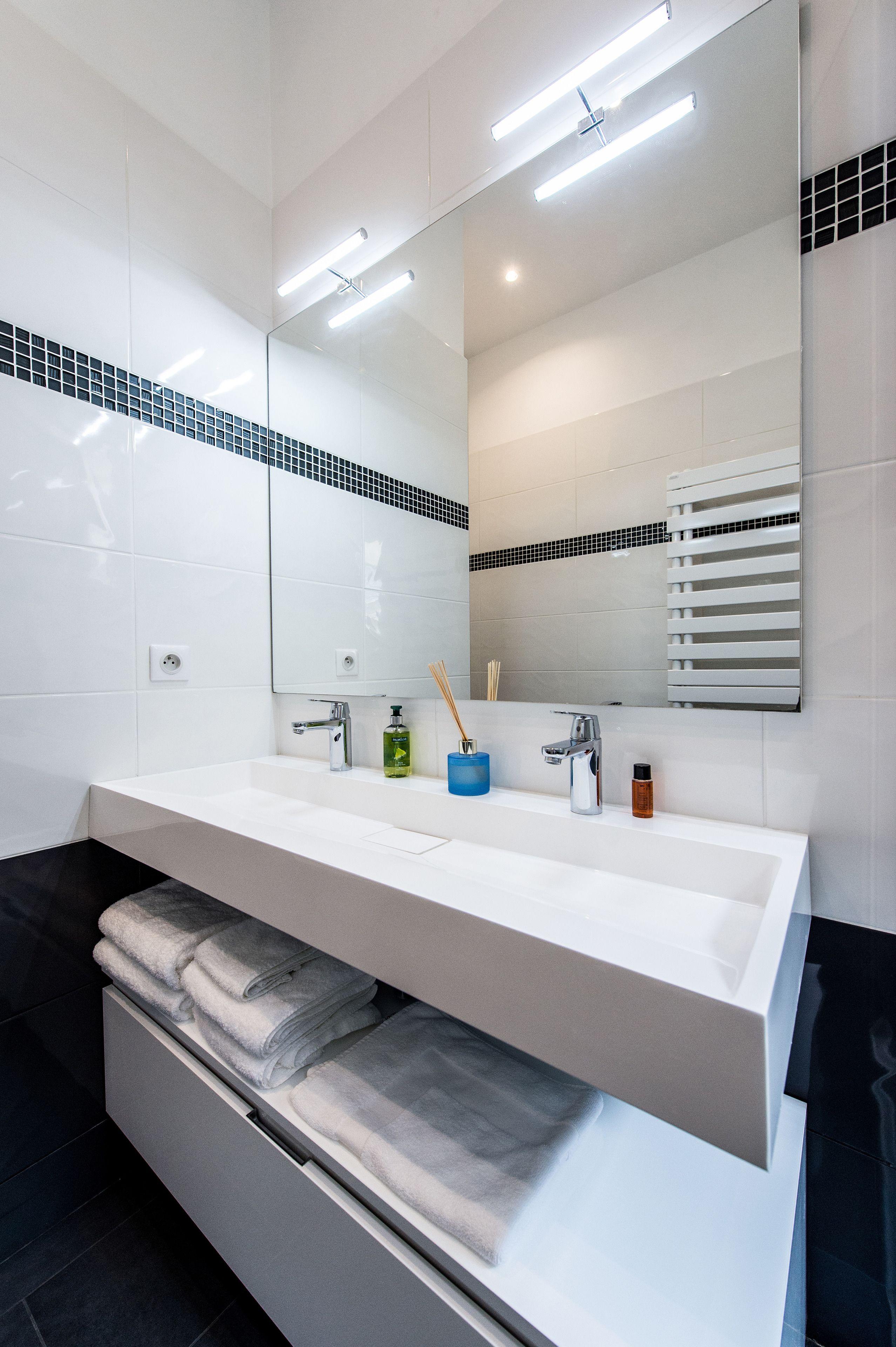 Square Bed & Breakfast