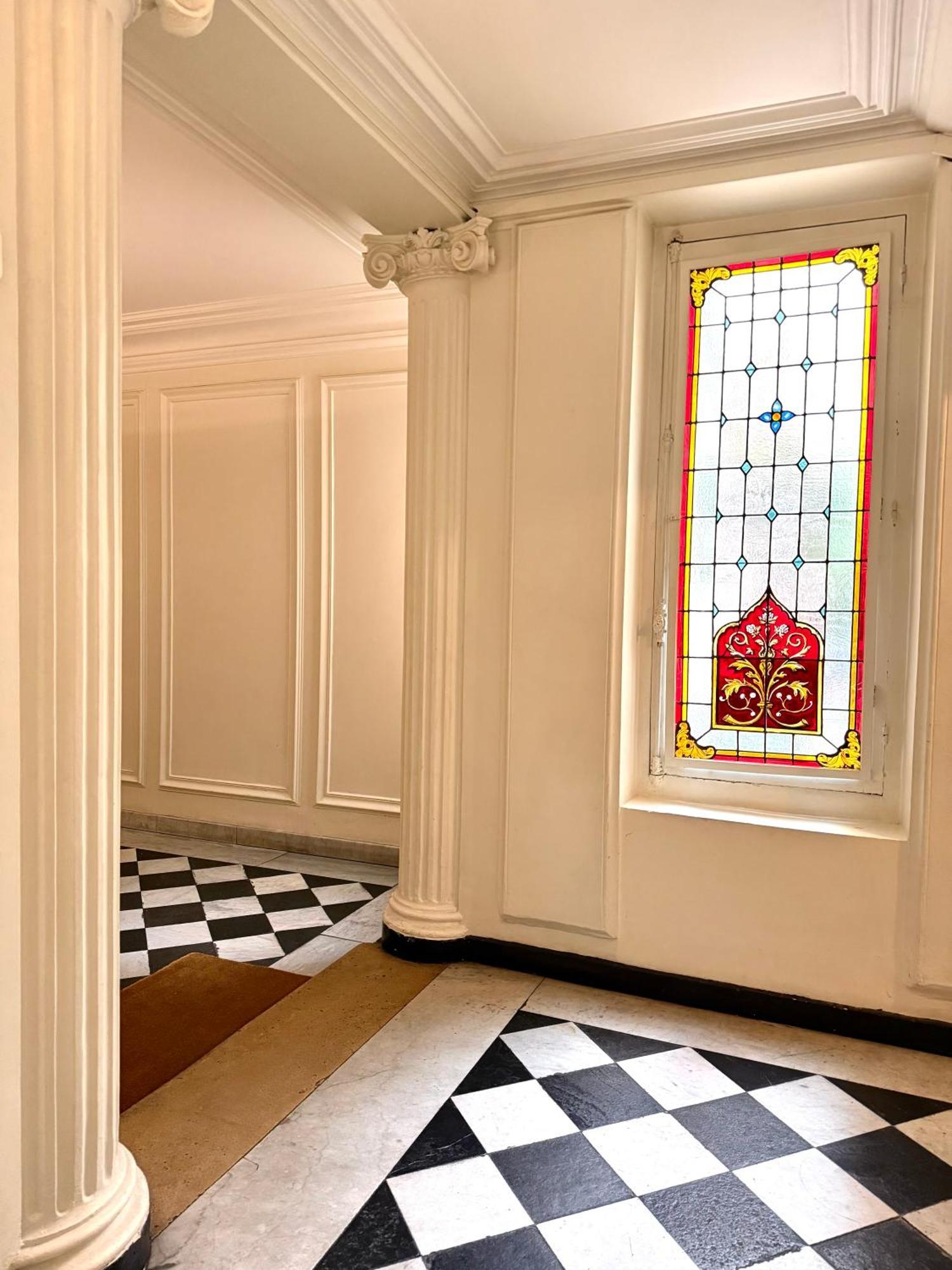 Square Bed & Breakfast Paris