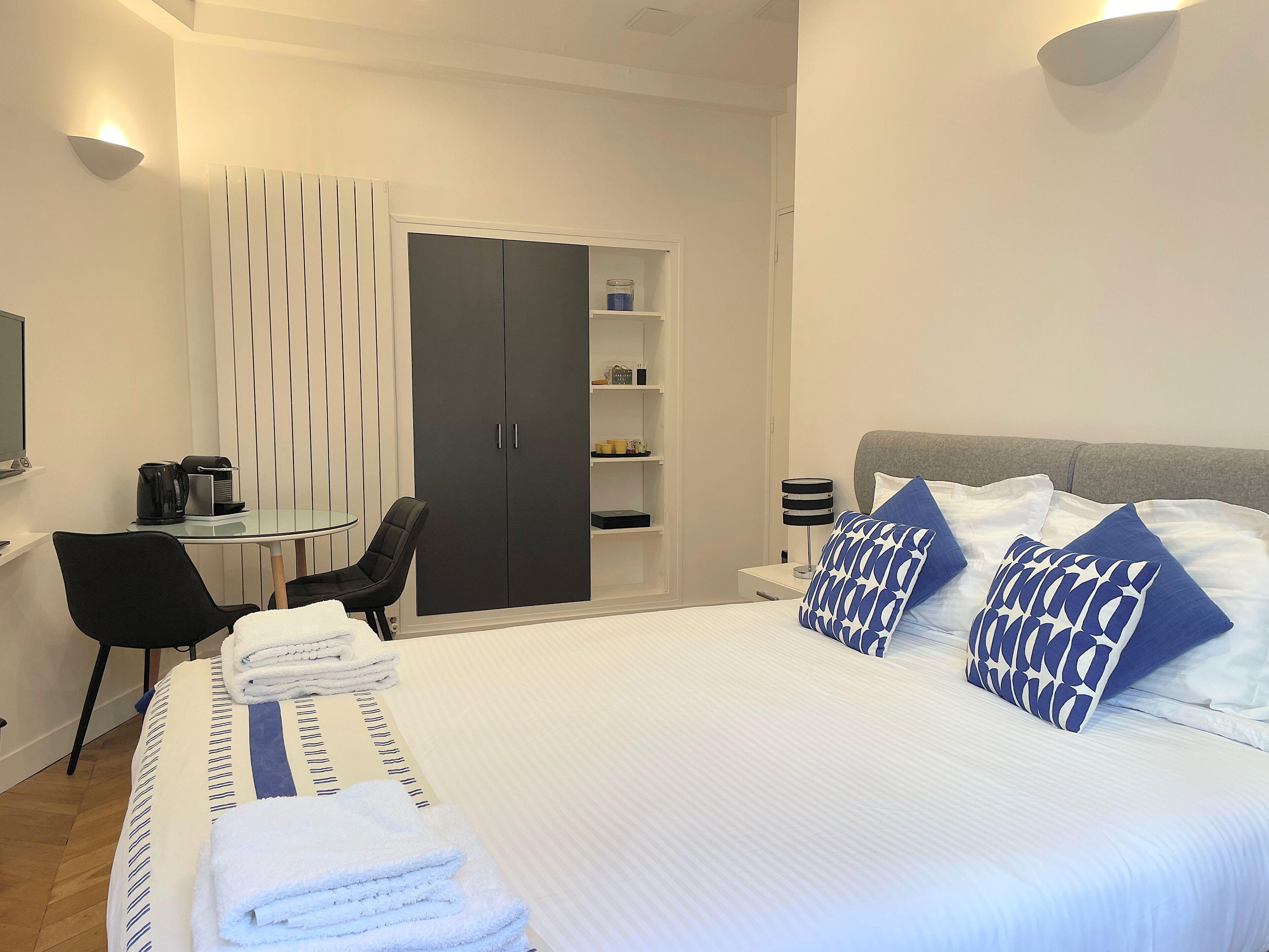 Bed & Breakfast Square Paris